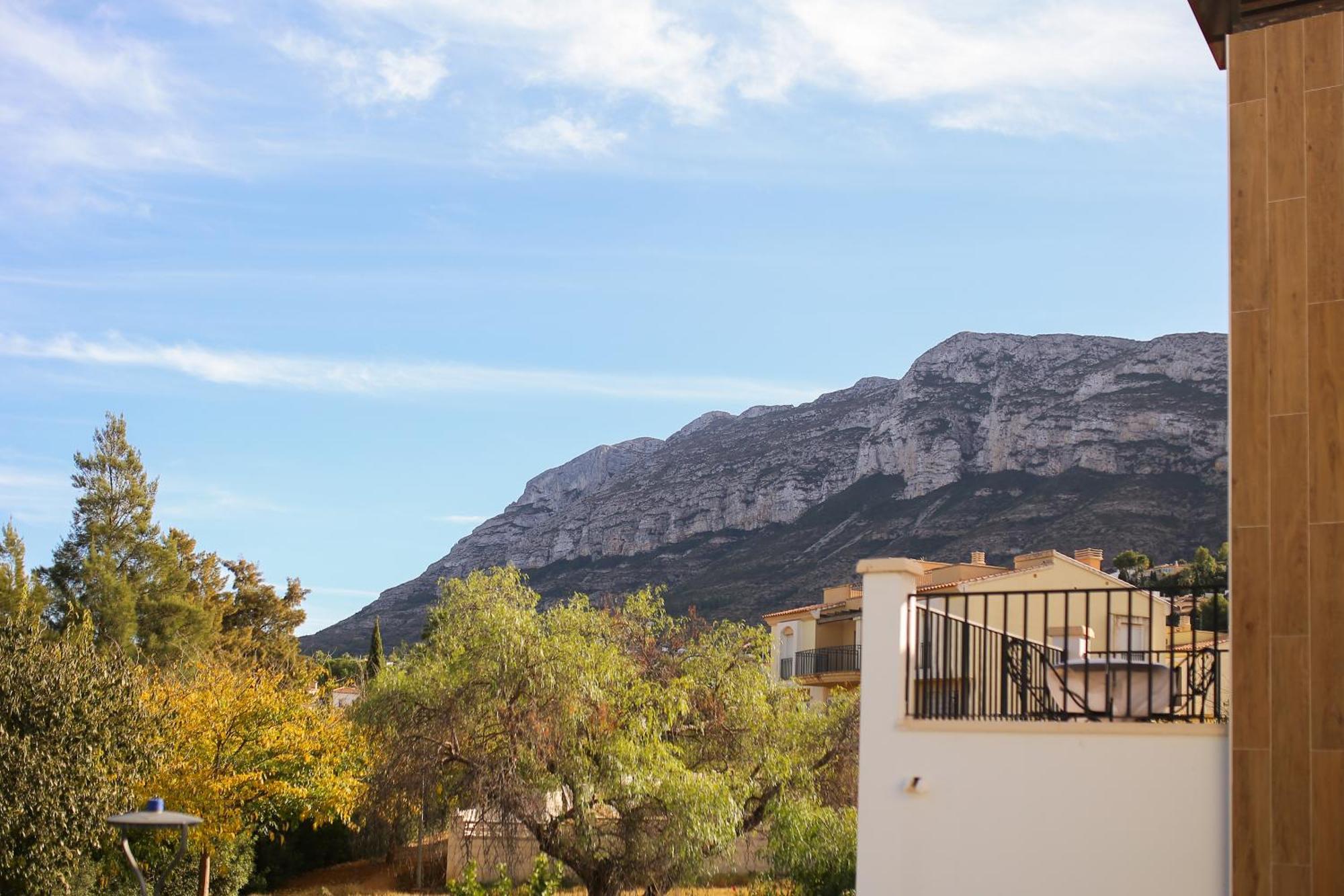Modern Flat With Montgo View Leilighet Denia Eksteriør bilde