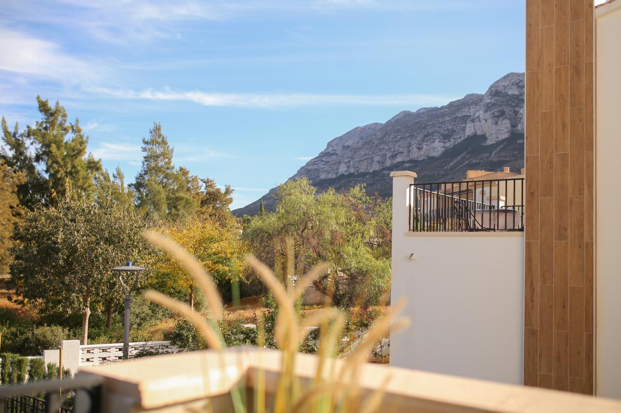 Modern Flat With Montgo View Leilighet Denia Eksteriør bilde