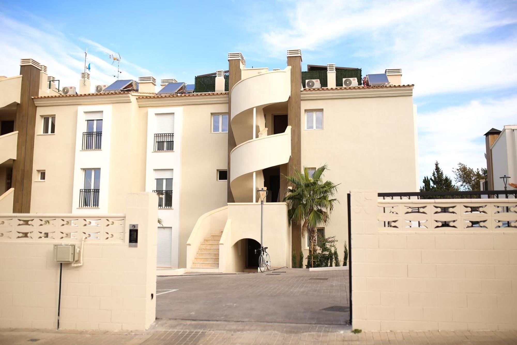 Modern Flat With Montgo View Leilighet Denia Eksteriør bilde