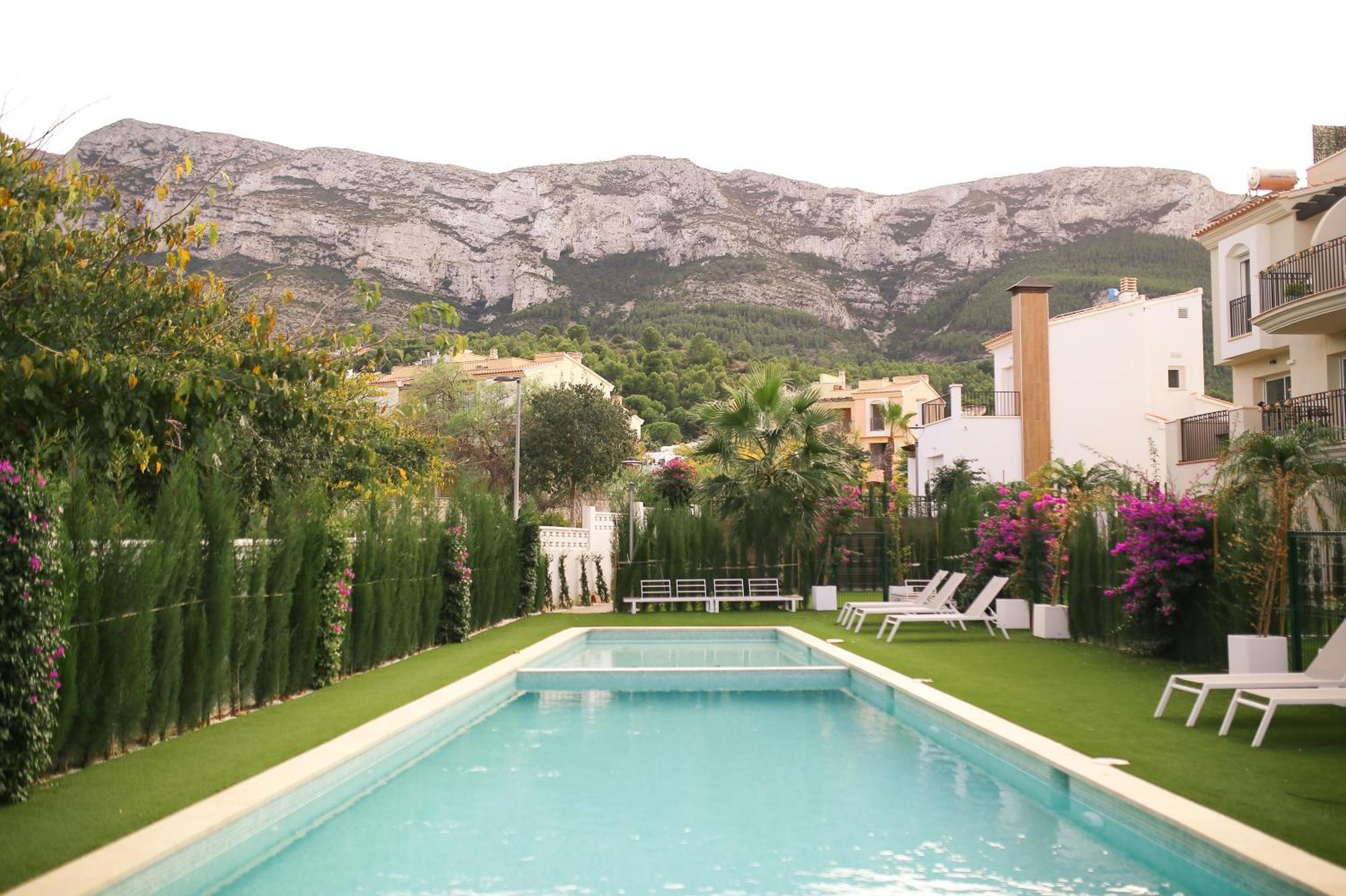 Modern Flat With Montgo View Leilighet Denia Eksteriør bilde